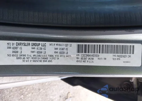 2013 Chrysler 200 Lx z USA, uszkodzony, nr VIN 1C3CCBAB4DN559550